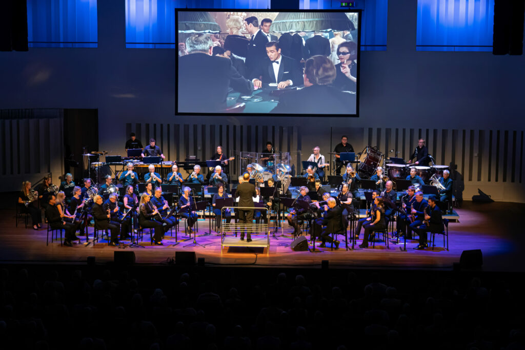 James Bond concert met Orventus, gedirigeerd door Jacco Nefs