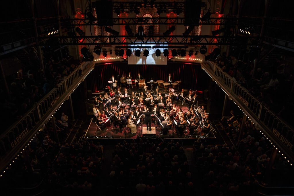 Nieuwjaarsconcert in Paradiso Amsterdam onder leiding van Jacco Nefs